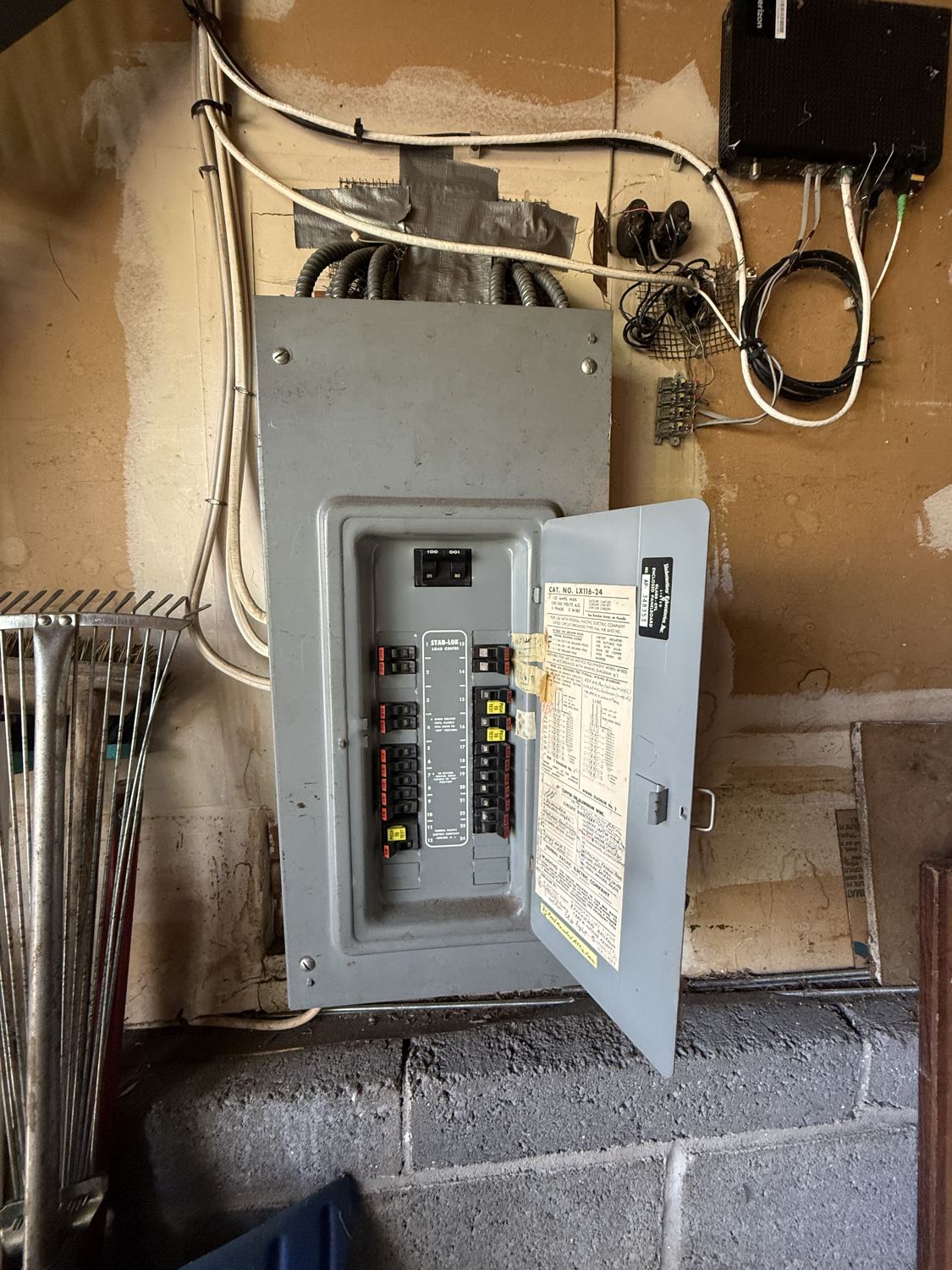Before: old Federal Pacific Stab-Lok electrical panel in a Tenafly, NJ home